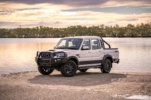 Mahindra Black Edition mHAWK Pik Up 2020 года  (AU)